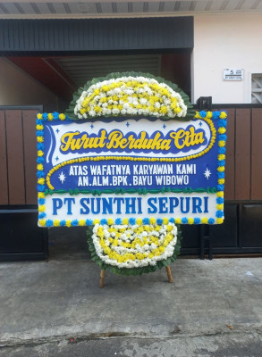 Papan Bunga Duka di Sumber Jaya
